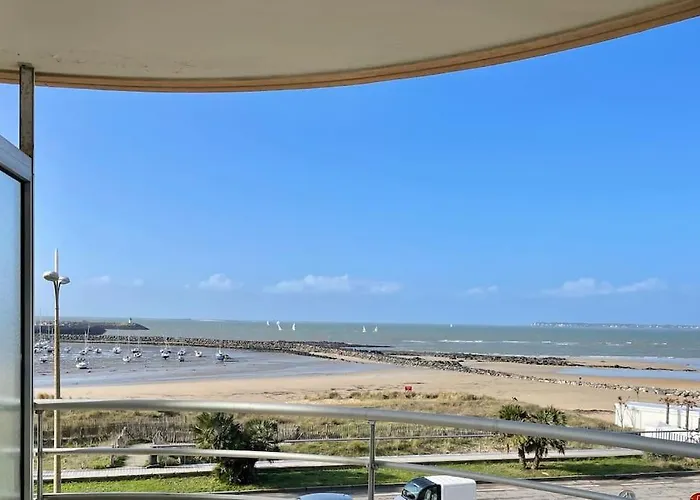 Cadre Parfait En Face Du Port, Confortable