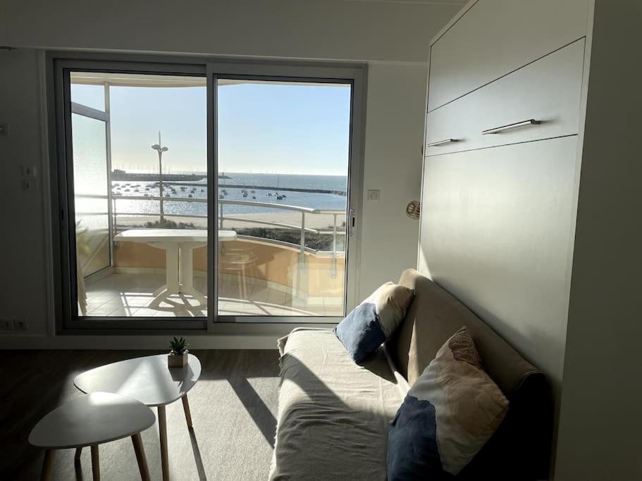 Apartment Cadre Parfait En Face Du Port, Confortable