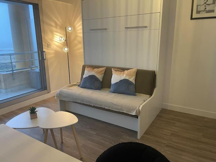 Apartment Cadre Parfait En Face Du Port, Confortable *